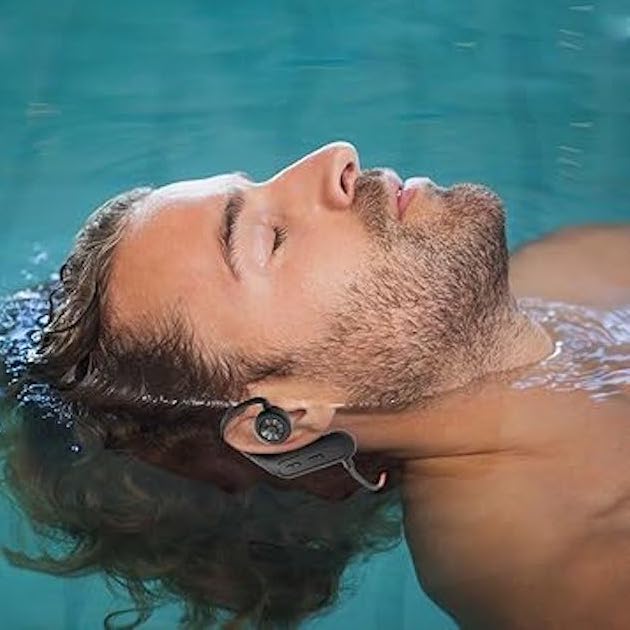 underwater earbuds